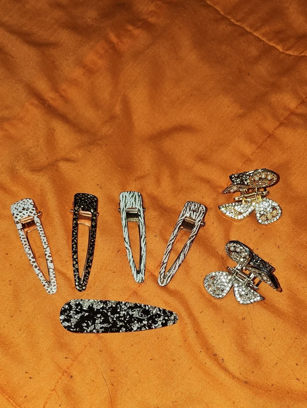 Hair Accessorie Lot, 7 Piece!!